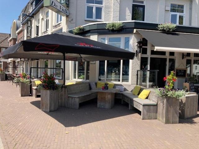 Hotel De Valk Валкенсваард Екстериор снимка