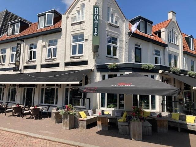 Hotel De Valk Валкенсваард Екстериор снимка