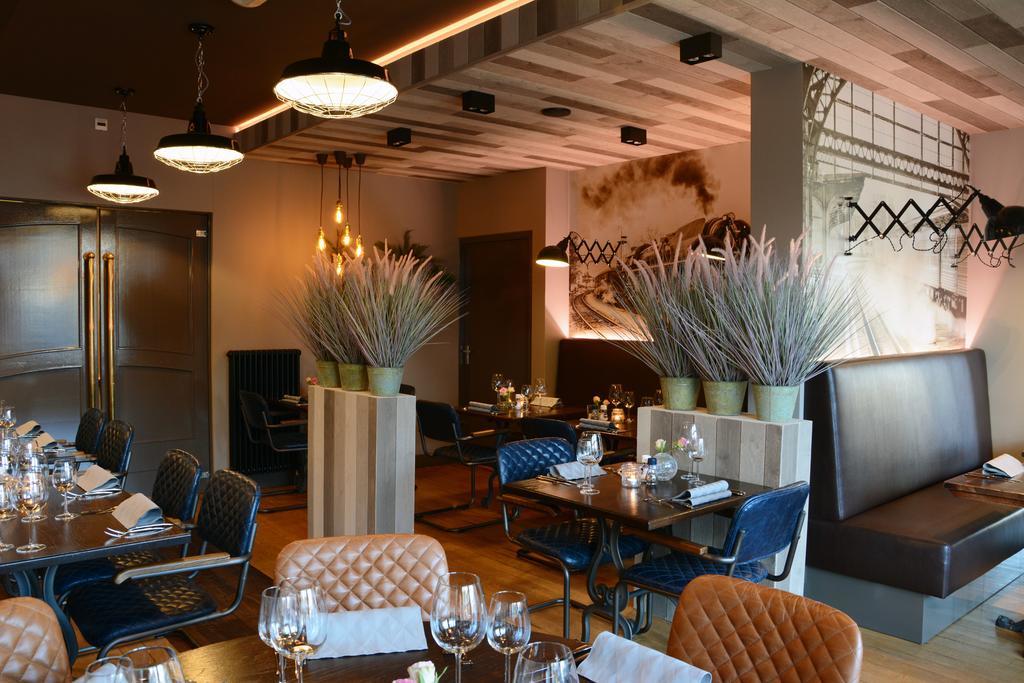 Hotel De Valk Валкенсваард Екстериор снимка