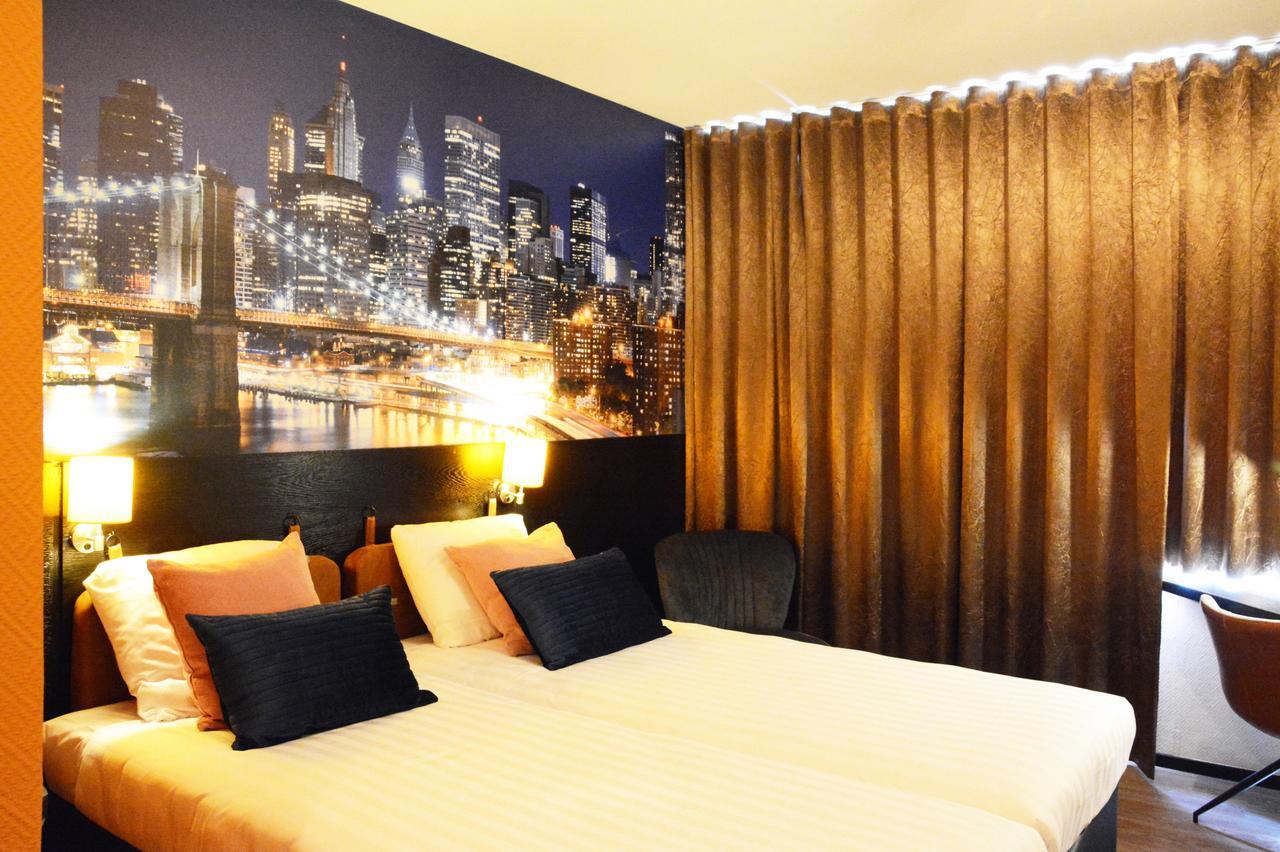 Hotel De Valk Валкенсваард Екстериор снимка